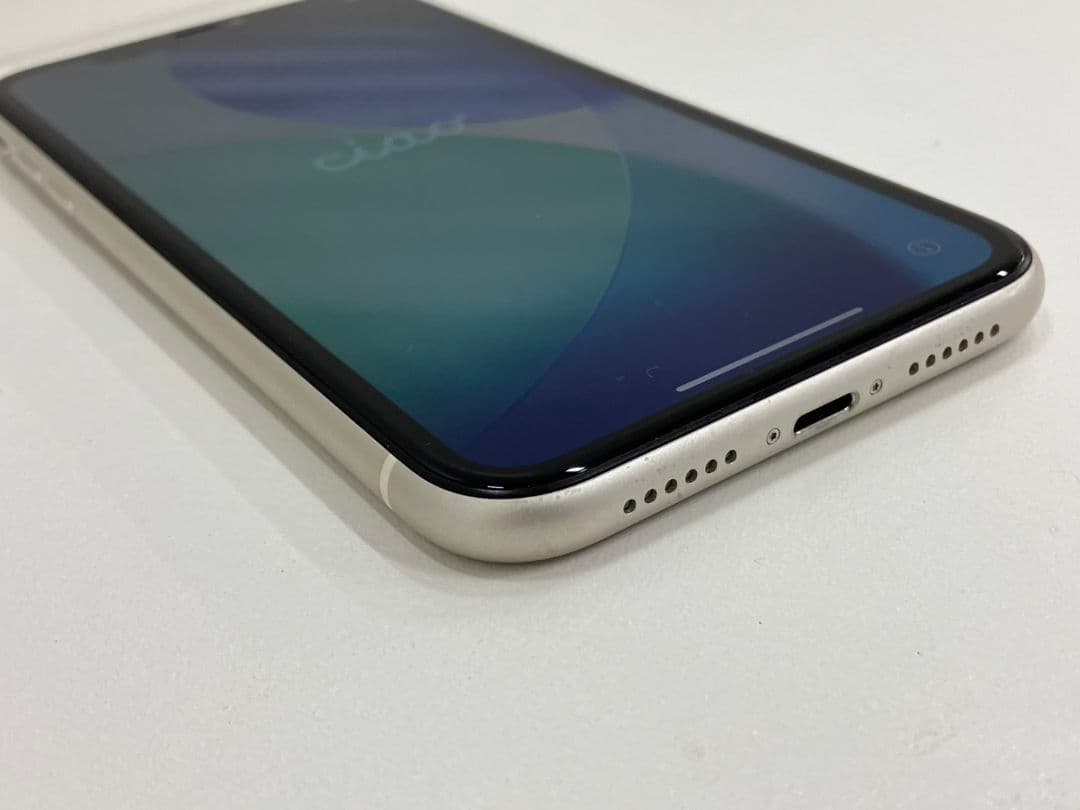 【iPhone11】SIMフリー　64GB