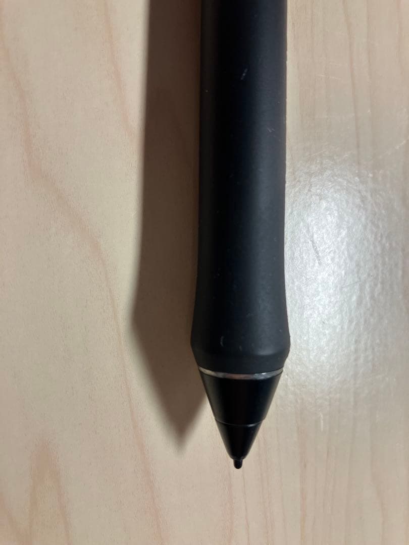 【あん】WACOM Cintiq 22 (DTK2260K0D)