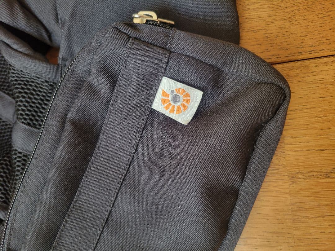 エルゴベビー オムニ360 クールエア メッシュ オニキスブラッ 付属品あり