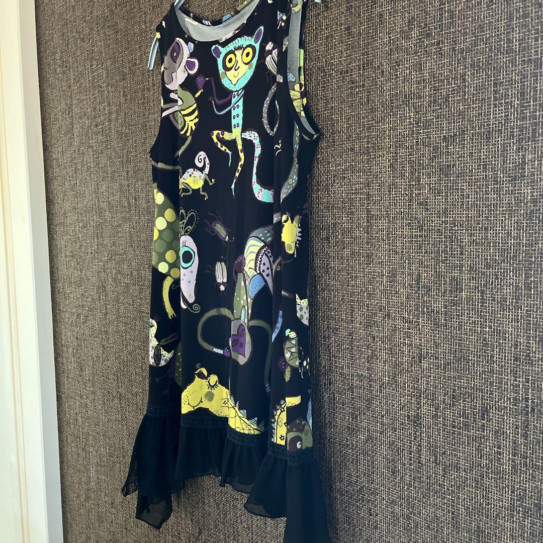 TOKUKO 裾フリル　アニマル柄ロングチュニック　9号