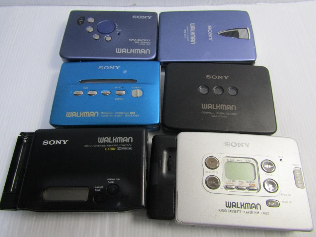 B0622 SONY カセットプレーヤー(6セット)