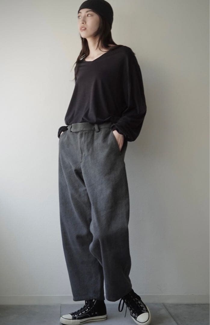 COLINA Sashiko curve Slacks 黒染