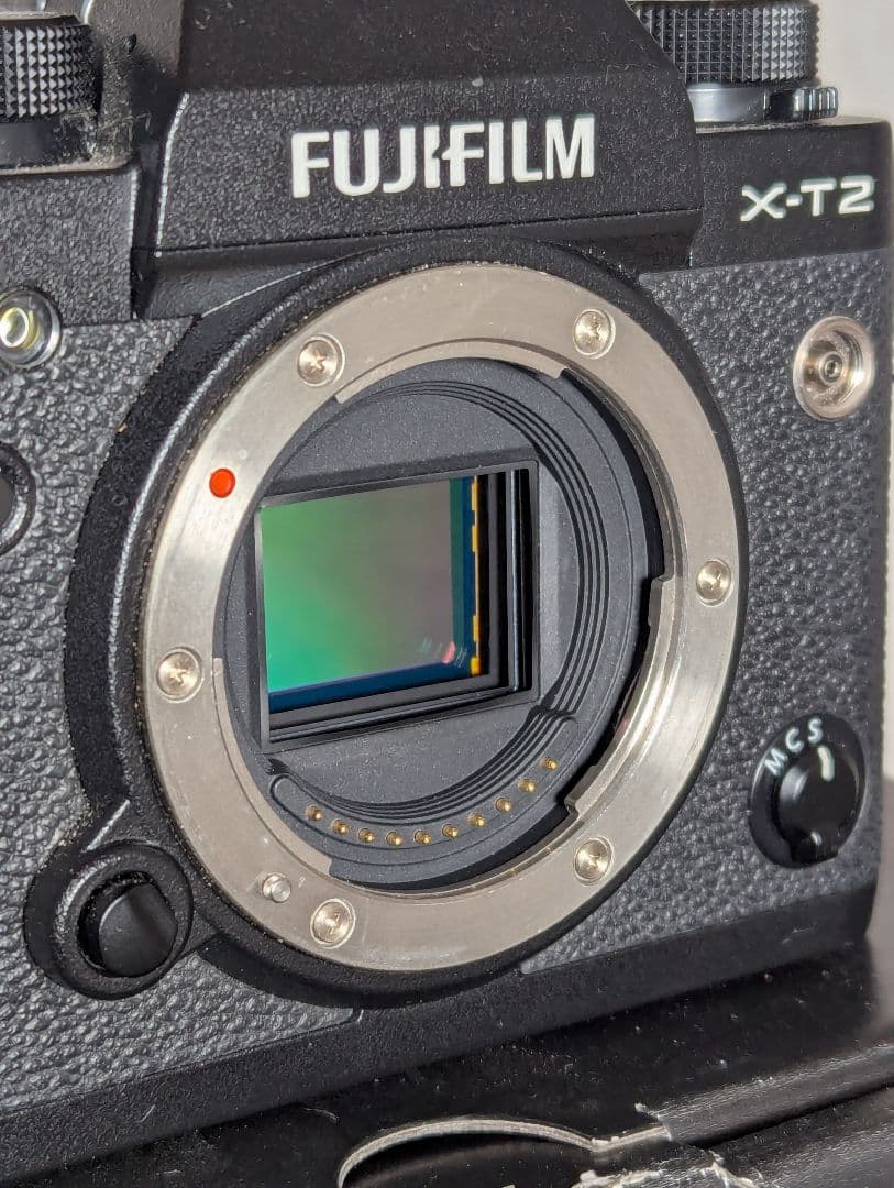 【早いもの勝ち】Fujifilm X-T2 +XF18-55mm