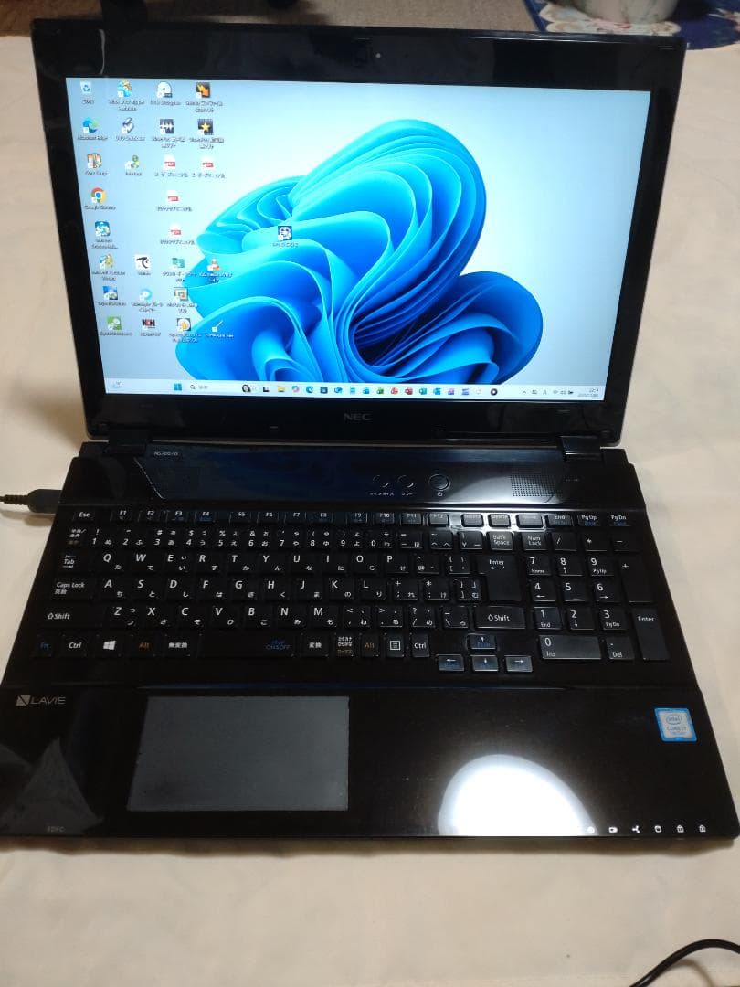 No74【７日保証】NEC PC-NS700/GAB-J クリスタルブラック