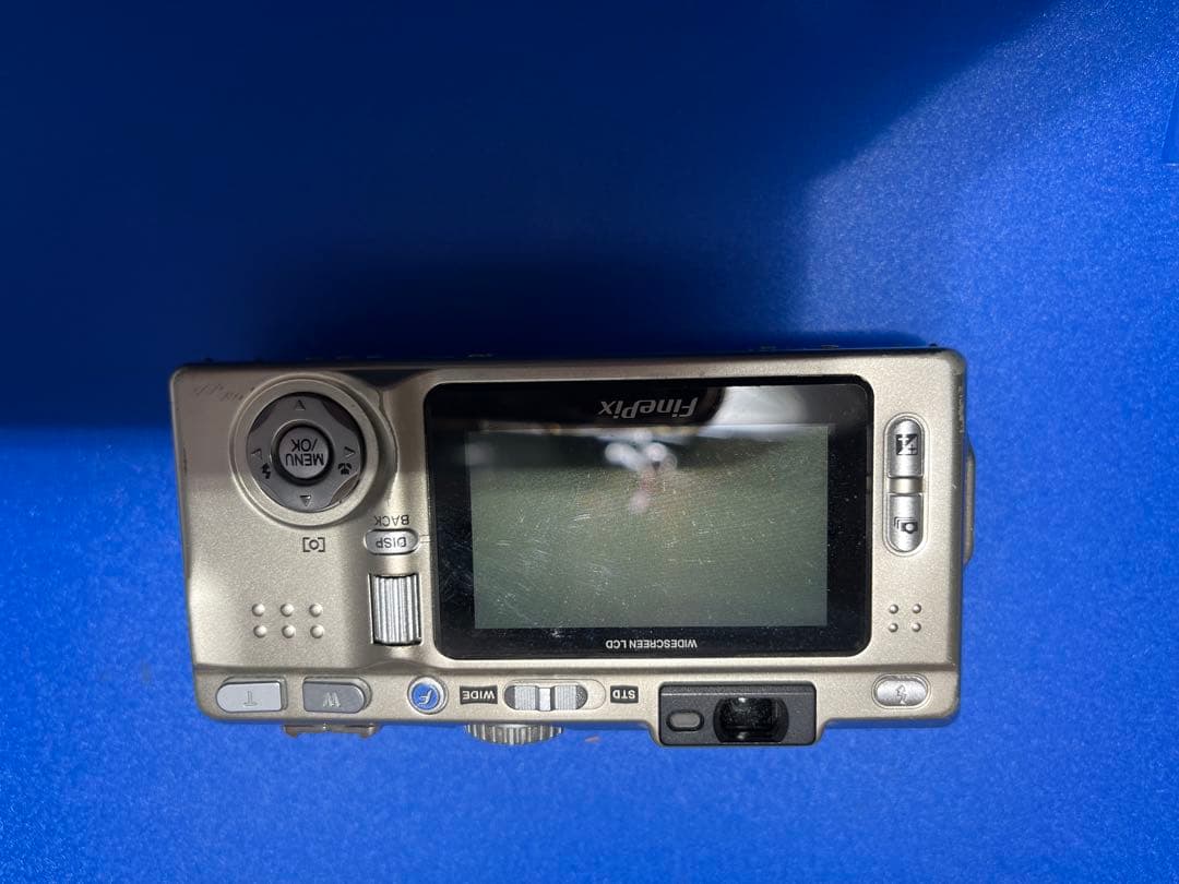 Fujifilm FinePix F710 コンパクトデジタルカメラ