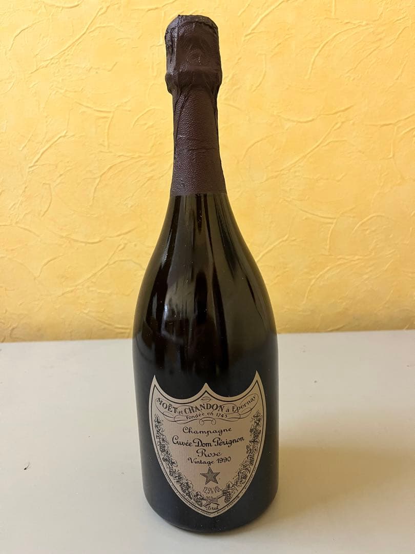 ドンペリニヨン ロゼ ヴィンテージ 1990 箱付き 未開栓 750ml