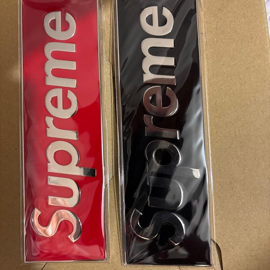 【2色セット】Supreme Box Logo Car Emblem