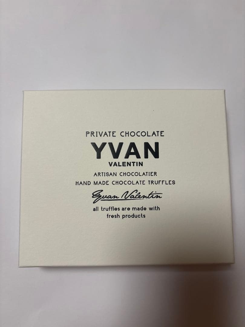 イヴァンヴァレンティン チョコレートトリュフ 12個