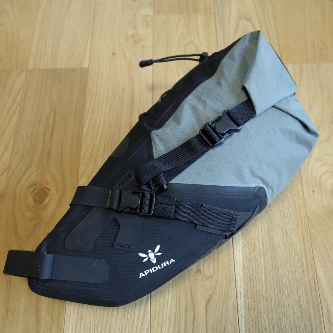 アクセサリー APIDURA BACKCOUNTRY SADDLE PACK 6L