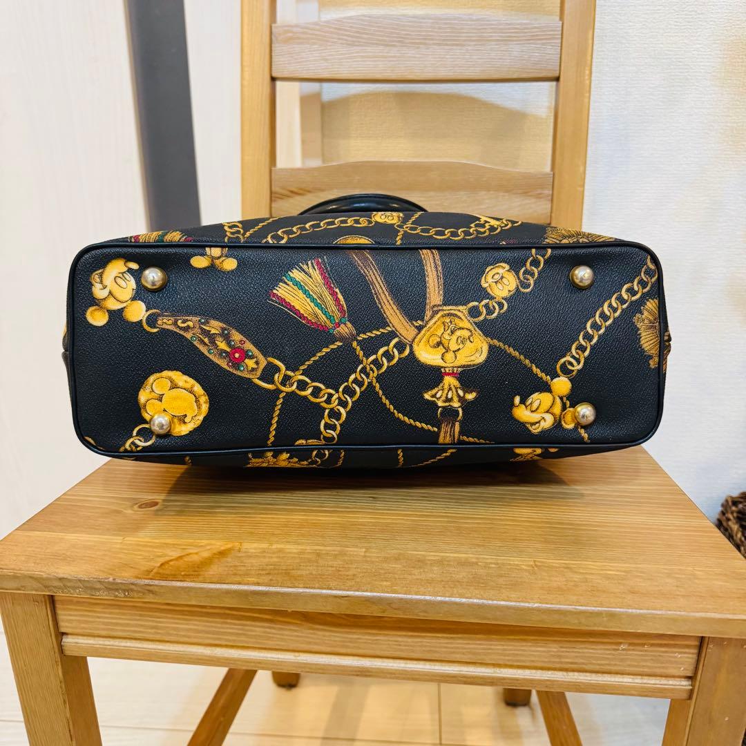 激レア PARTY-PARTY　ディズニー　ミッキー　ハンドバッグ 牛革