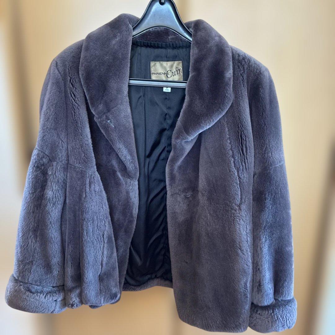 高品質パリエンヌキュイール.ダスコ毛皮ヌートリア9号ダークグレー(濃いグレー)