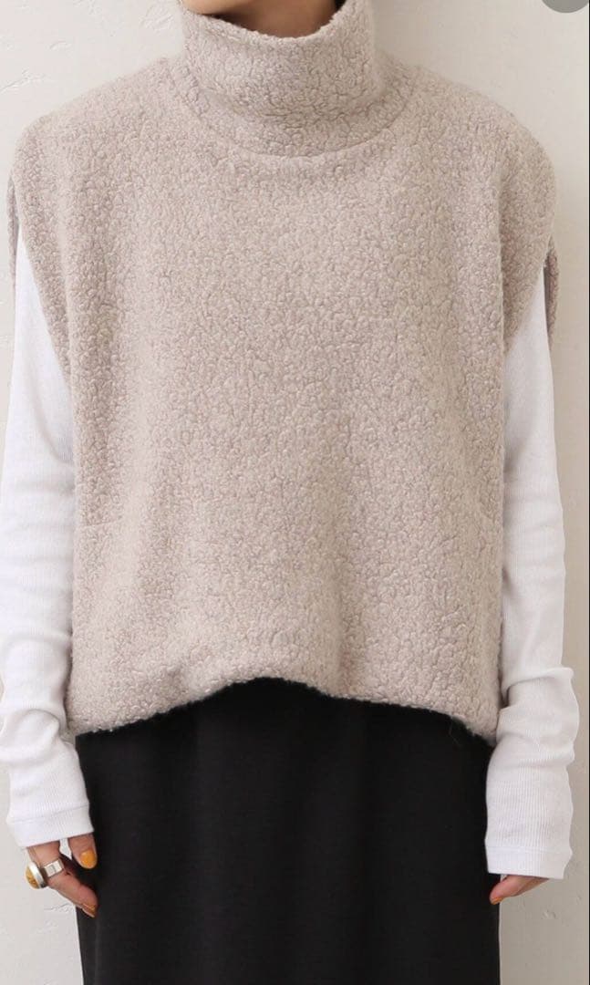 j.s luxeCOGTHEBIGSMOKE ハイネックジレ