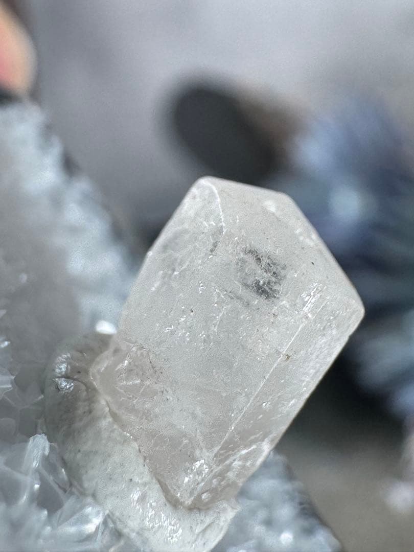 ケース付き　フェナカイト 六角柱　ビルマ　ミャンマー産