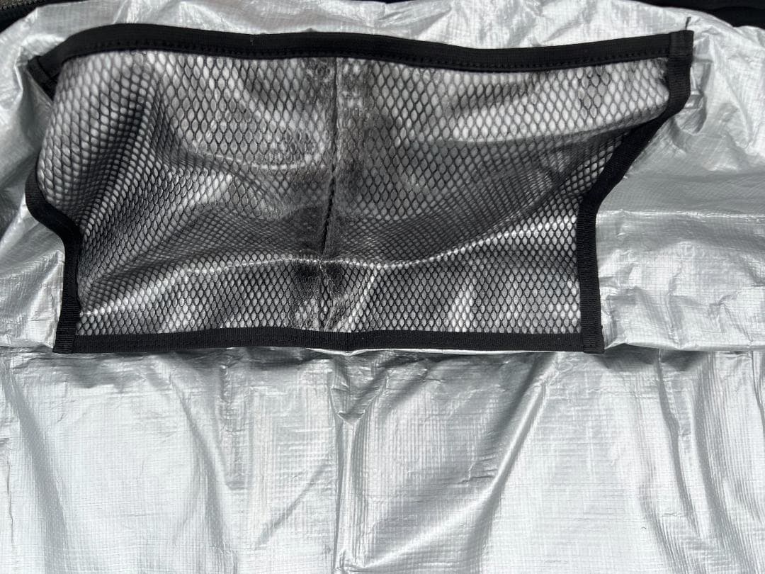 【新春セール】サーフボードハードケース　キャスター付　ミッド/ロング　3枚