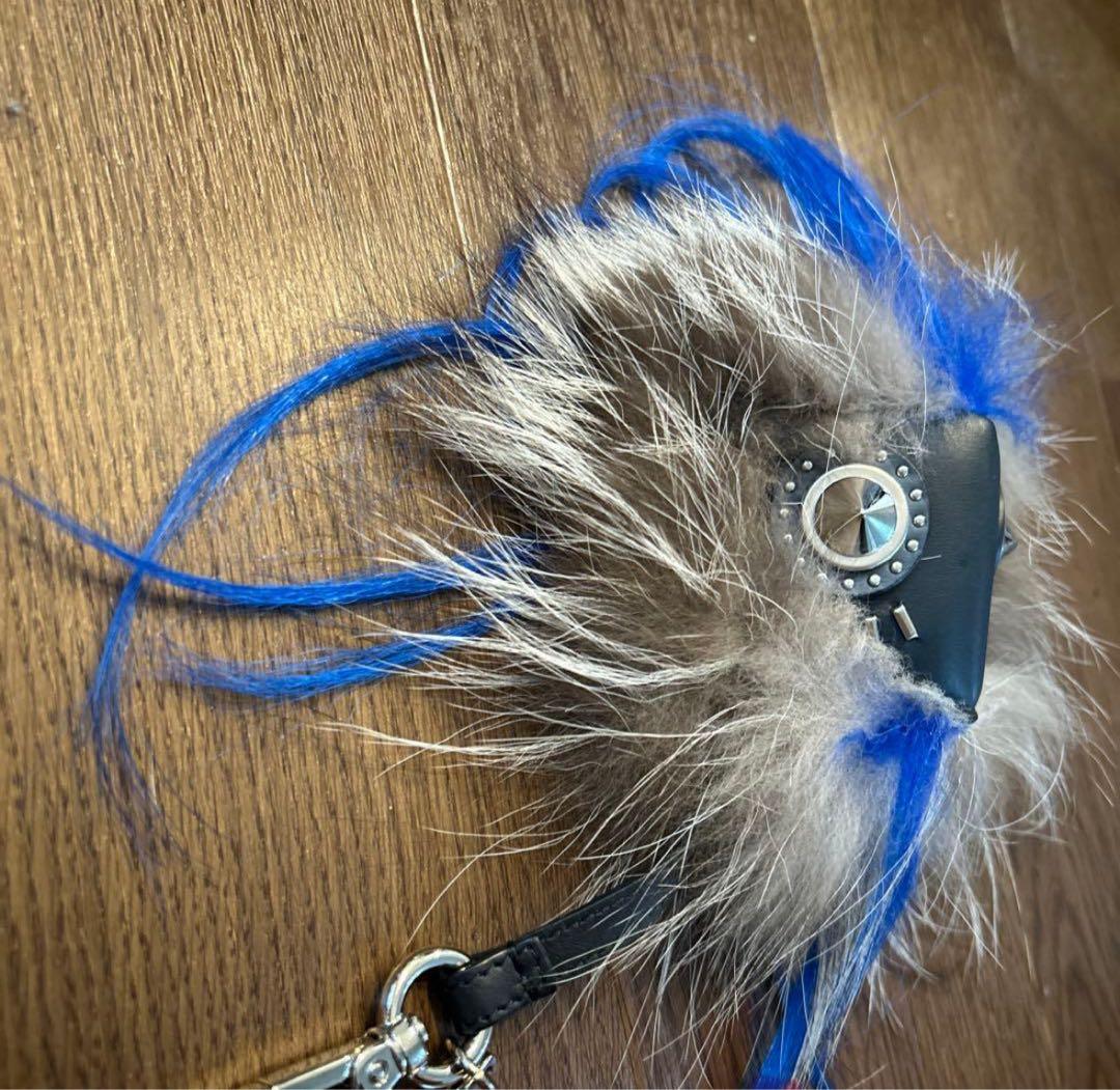 FENDIバッグチャームモンスターフォックスファー　バグズアイ