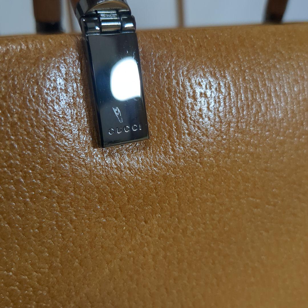 グッチ バンブー ハンドバッグ ビジネス