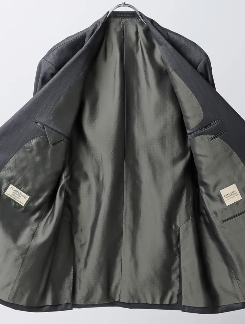 HILTON プレミアムスタイリッシュスーツ A25V4443 A5 新品