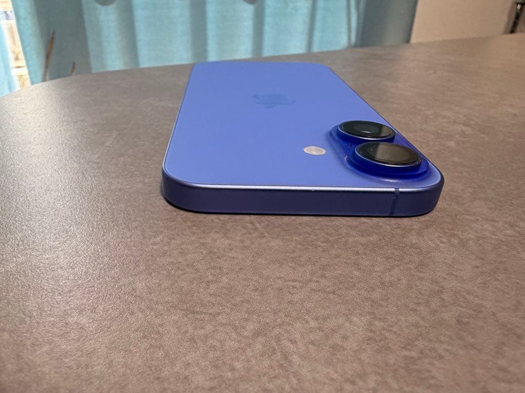 iPhone16 ウルトラマリン128G