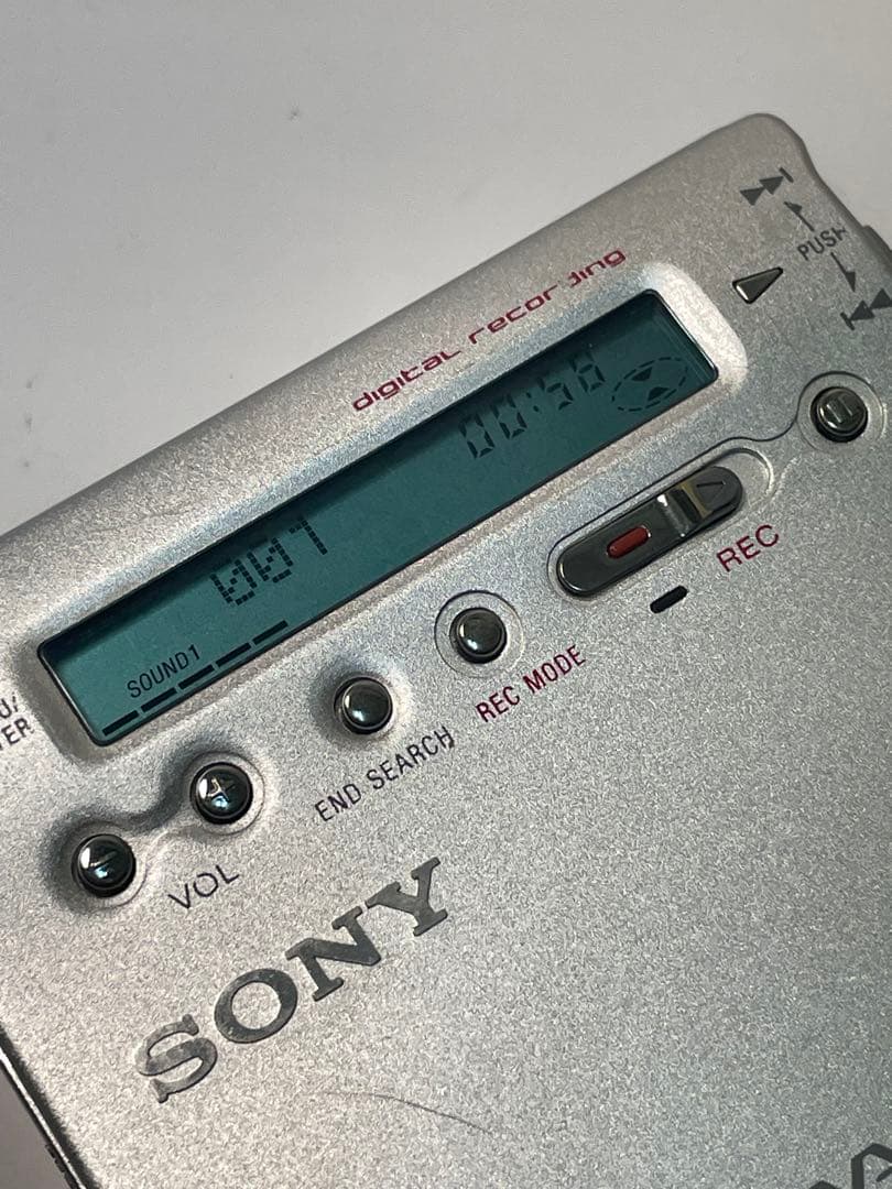 SONY MDウォークマン MZ-R900