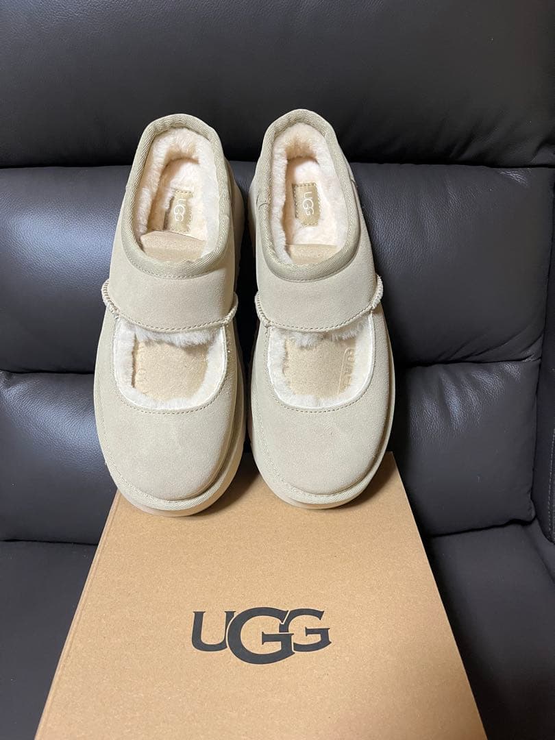 UGG Bea Mary Jane 23cm アグ　メリージェーン　ベージュ