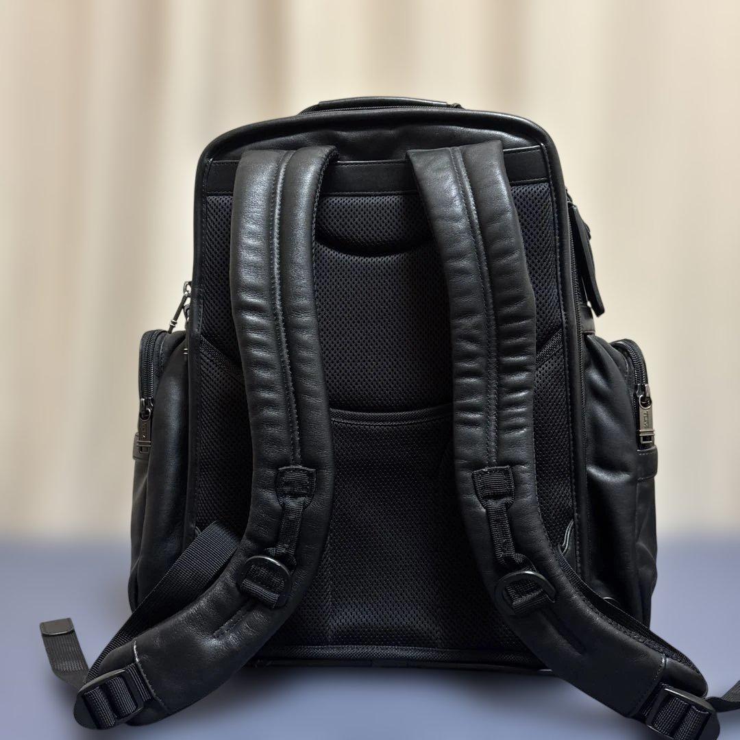 ✨希少美品✨　TUMI レザー製　リュック