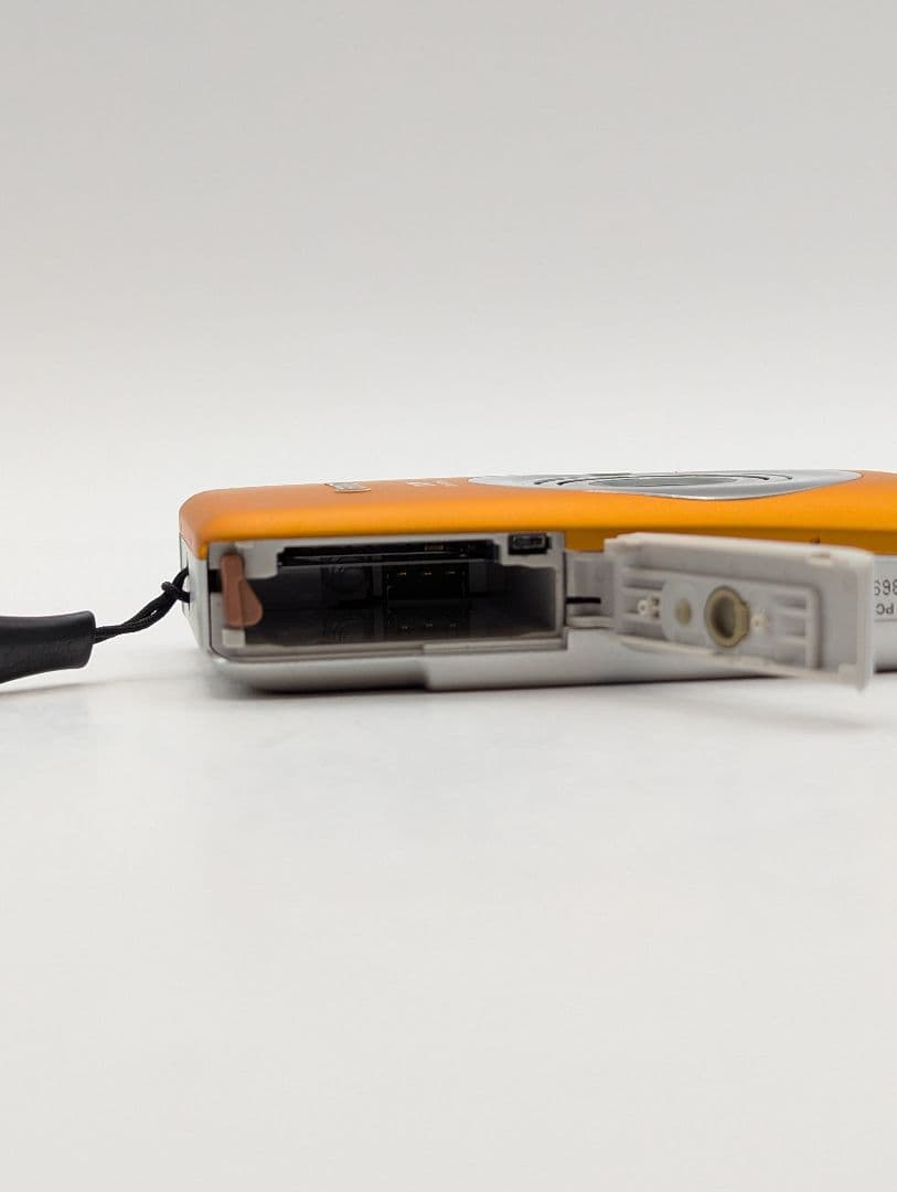 Canon IXY DIGITAL 110 IS オレンジ