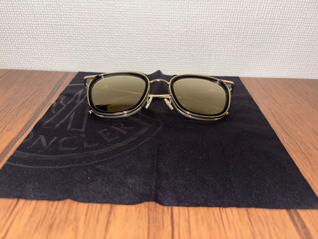 MONCLER GP×プラスチック サングラス ブラック×ゴールド ＡＢランク