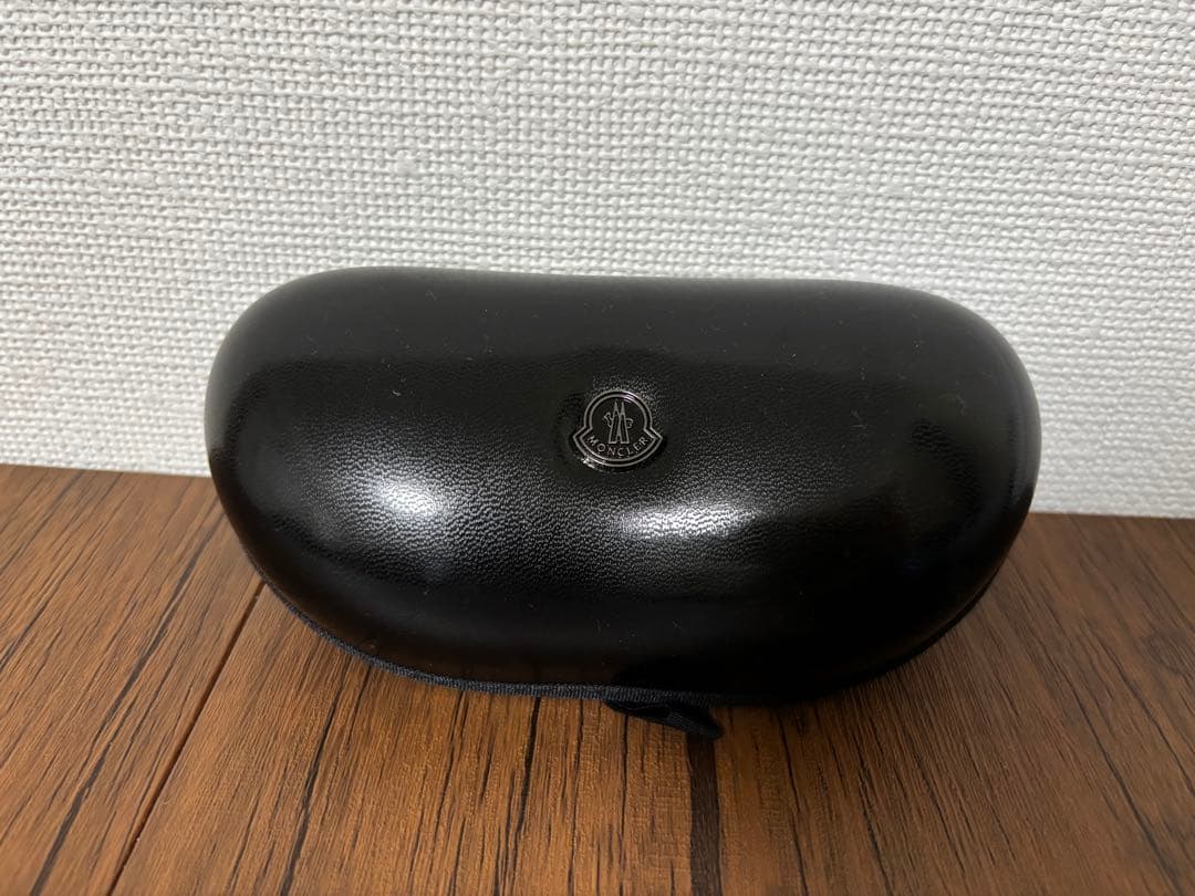 MONCLER GP×プラスチック サングラス ブラック×ゴールド ＡＢランク