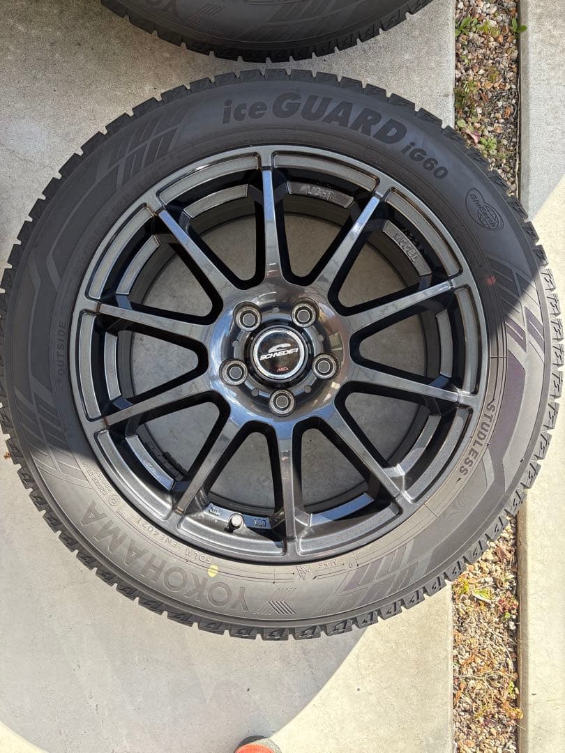 ヨコハマ　スタッドレスタイヤ ice GUARD 17インチタイヤセット
