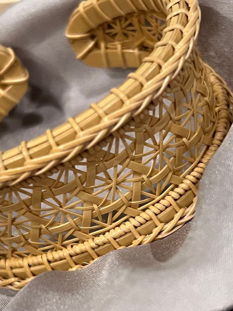 京竹籠 花こころ バングル / 菊（白竹）　ブレスレット　美の壺　工藝　民藝