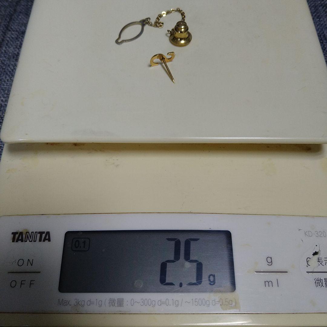 Ｋ１８、１８金Ｓ字型 ネクタイピン、ピンブローチチェーン付きです(⌒▽⌒)