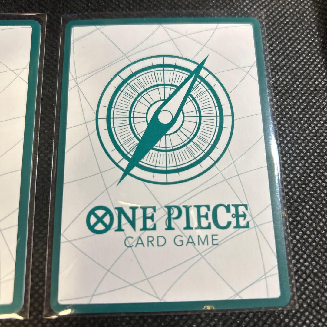 【2点セット】ワンピースカード ヒロインズエディション ニコ・ロビン 金ドン