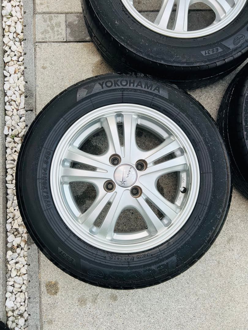 ★コンパクトカーにオススメ　シエンタ　ルーミー　トール　タンク　ホイールセット★