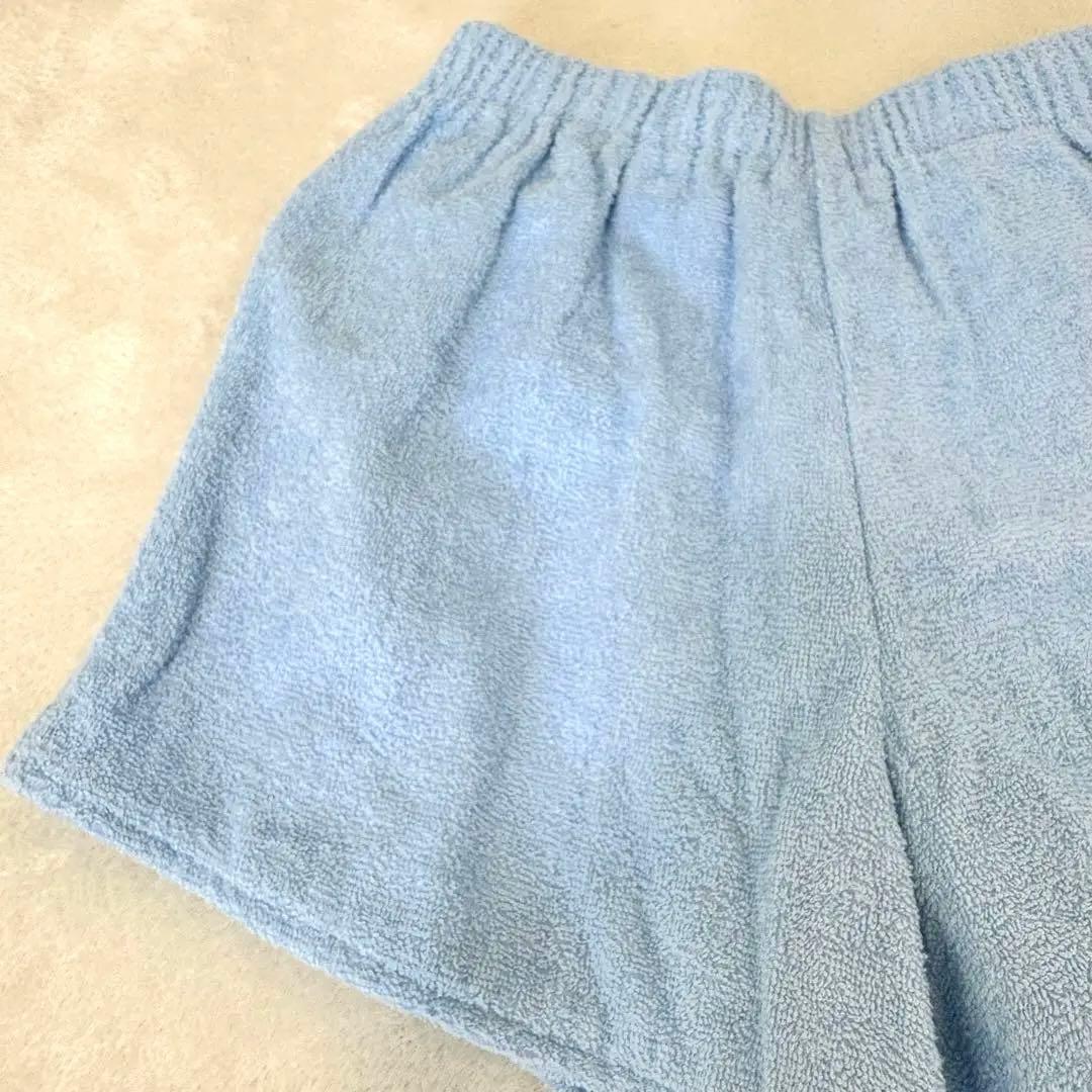 極美品✨PRADA ショートパンツ　水色　三角プレート　サイズ42