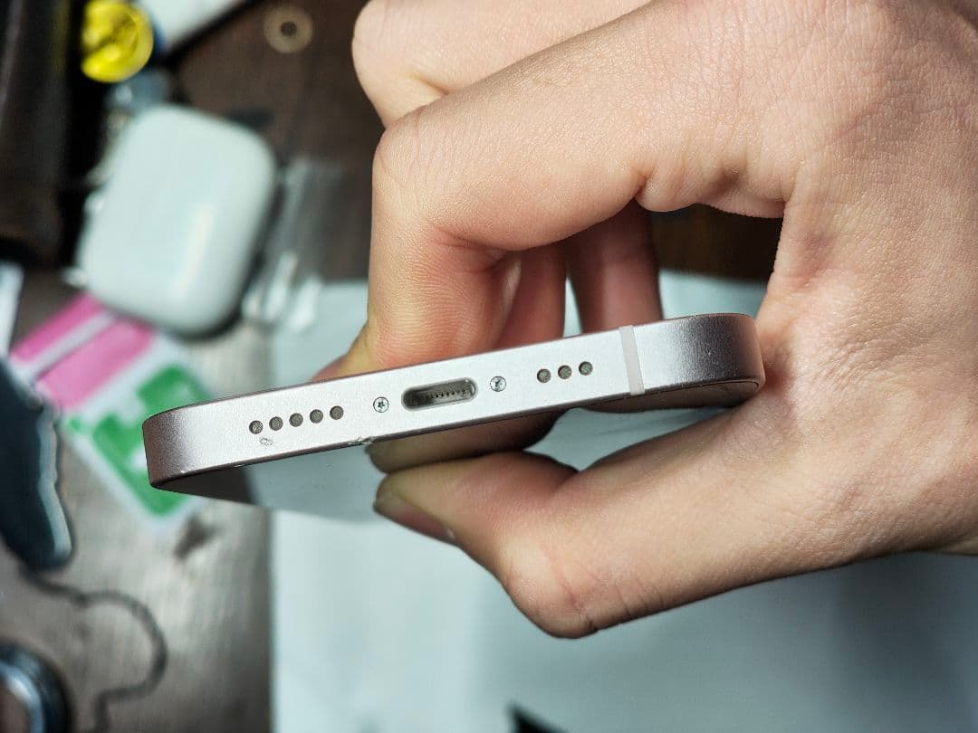 Apple iPhone 13 256GB　ピンク