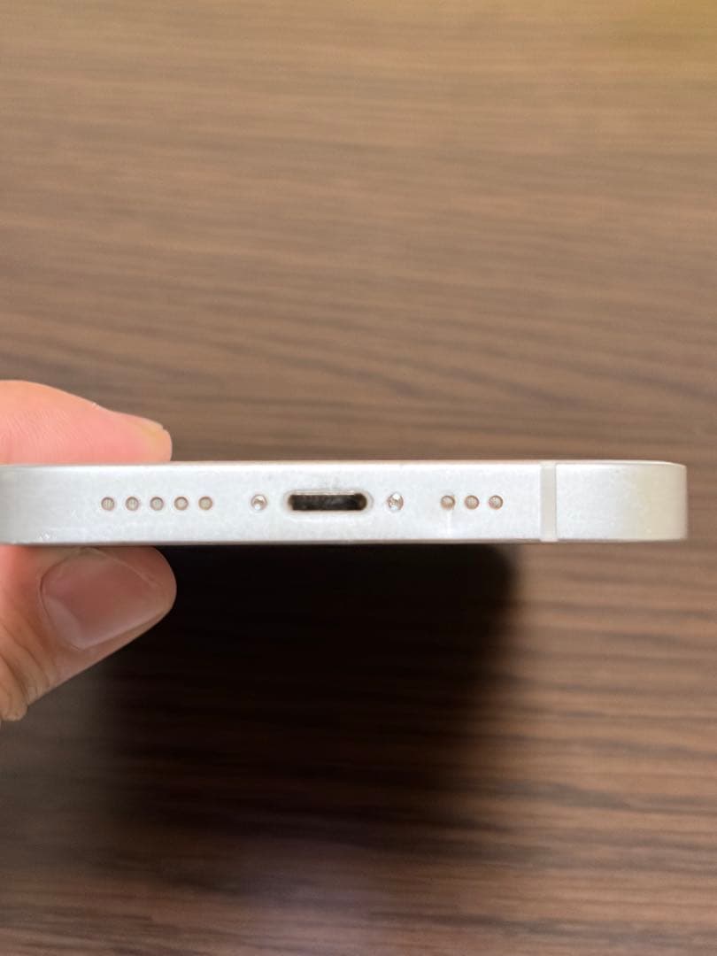 Apple iPhone 13 ホワイト 本体 128GB