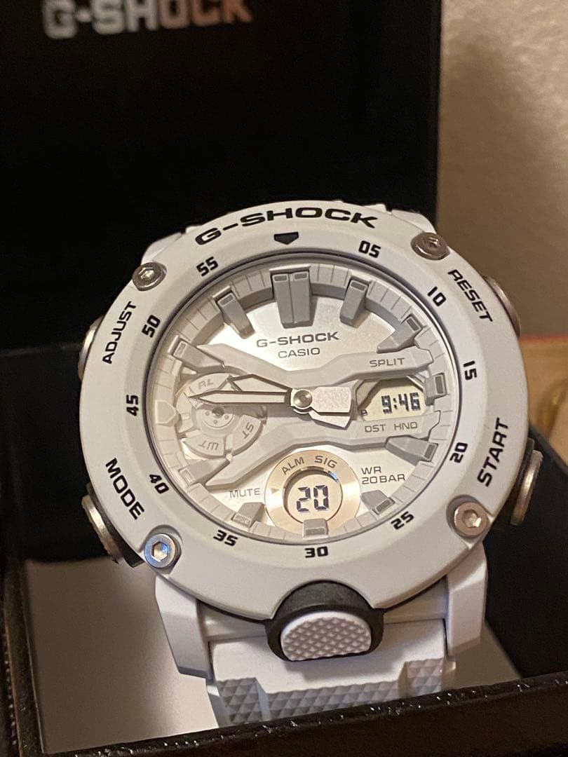 【 電池新品　美品 】GA-2000S-7AJFカーボンコアガード