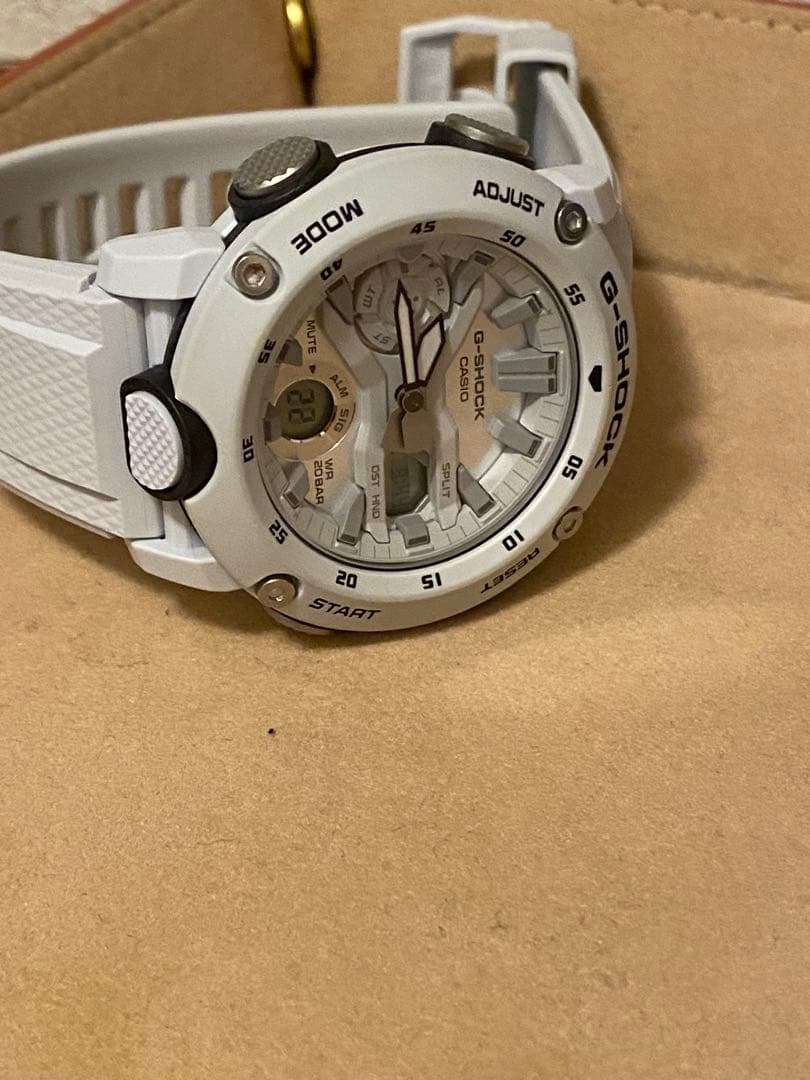 【 電池新品　美品 】GA-2000S-7AJFカーボンコアガード