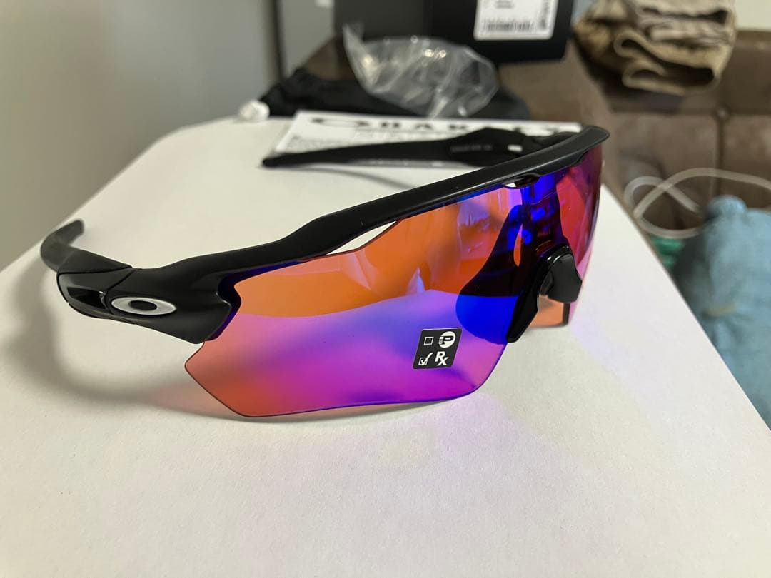 【ほぼ未使用】OAKLEY Radar EV Path（プリズムトレイルレンズ