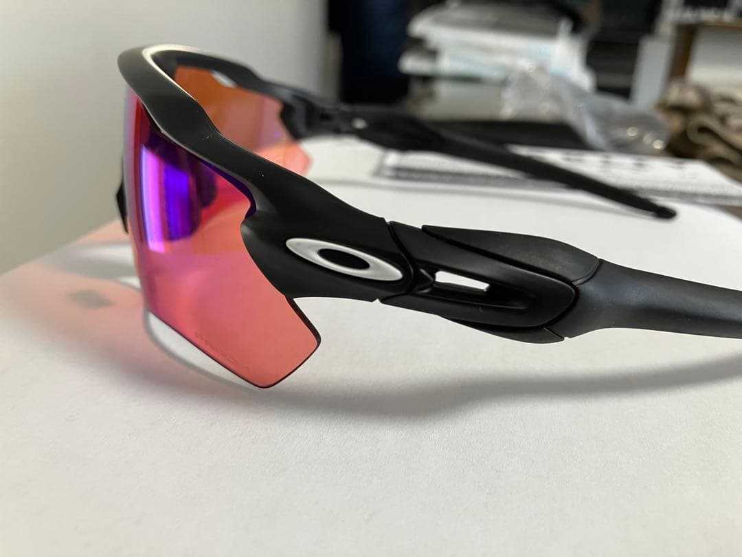 【ほぼ未使用】OAKLEY Radar EV Path（プリズムトレイルレンズ