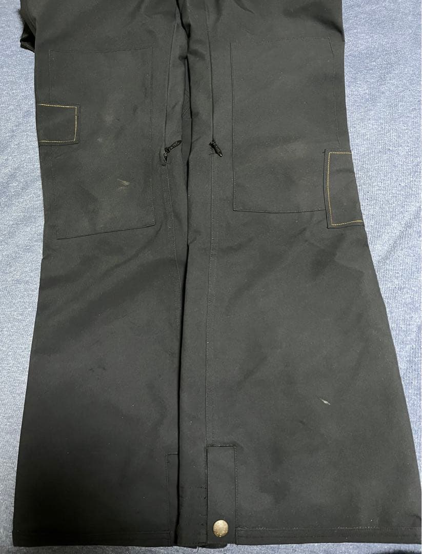 taka23　AIRBLASTER SASSY HOT BIB サイズＭ