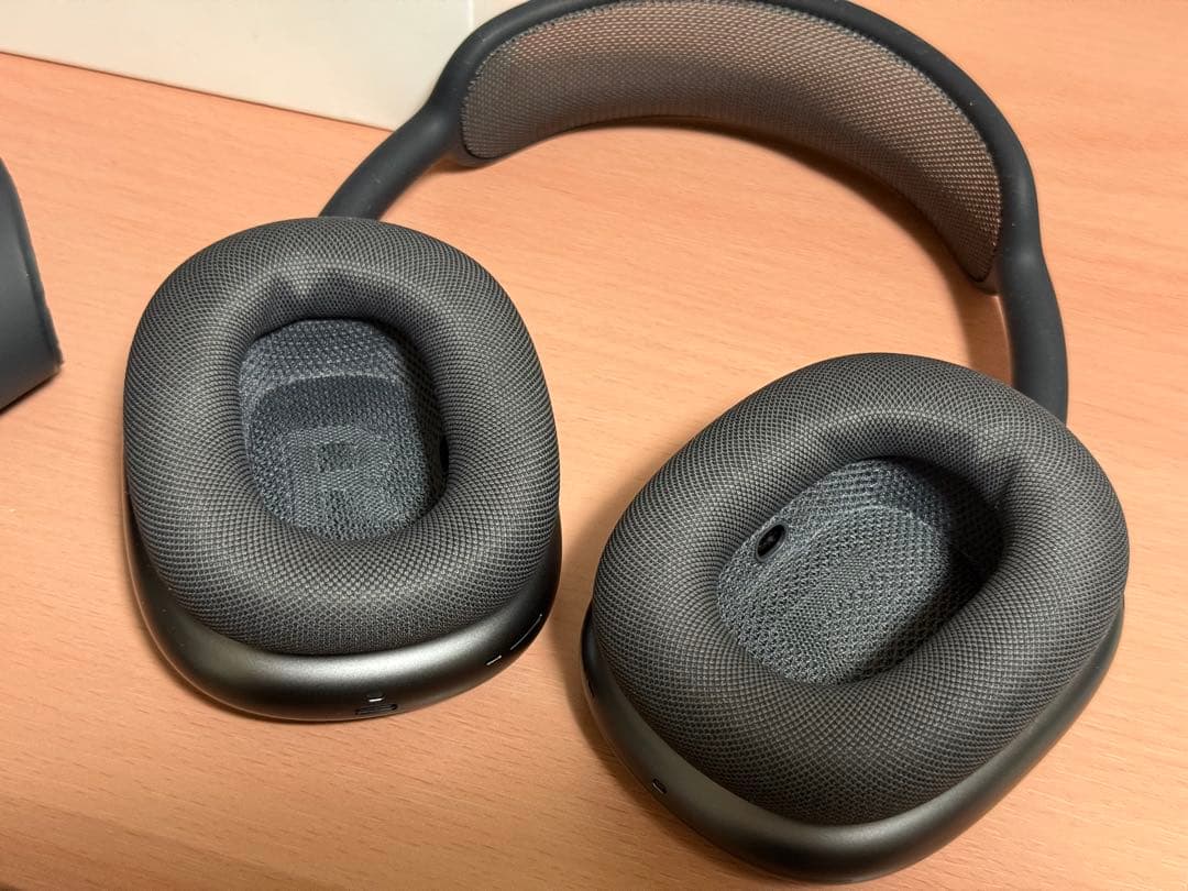 AirPods Max スペースグレイ（MGYH3J/A）