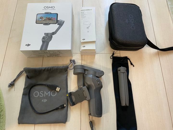 ヤフオクにて落札終了　美品　DJI Osmo Mobile 3 Combo