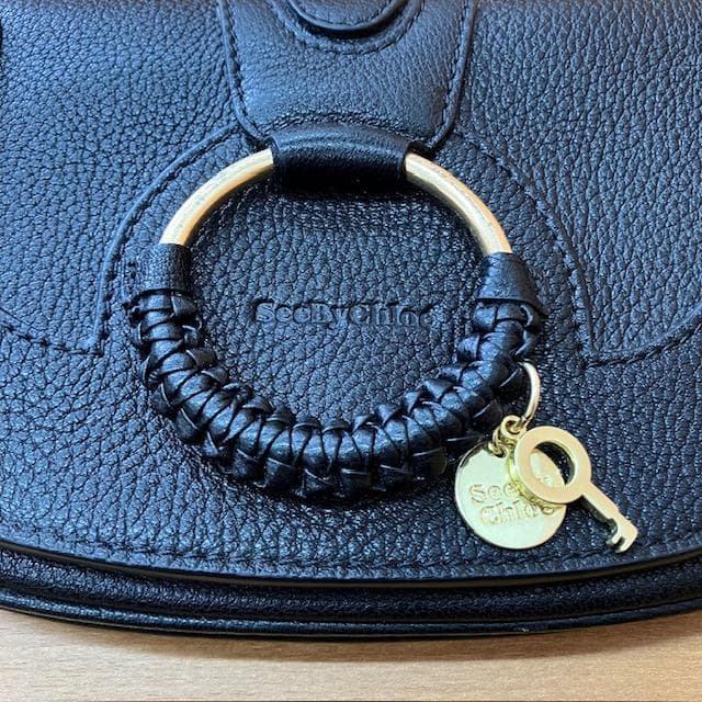 ●シーバイクロエ　チェーンショルダーバッグ　ハナ　ブラック