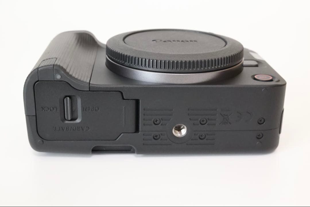 ぷんぷん様｜EOS R50 V RF-S14-30mm IS STM PZ