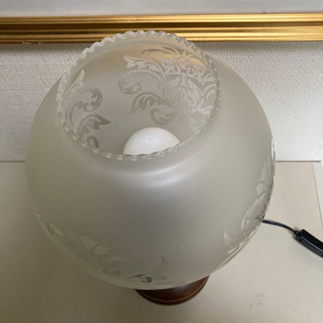 「ここ」スペイン　プラム社アンティーク調スタンド