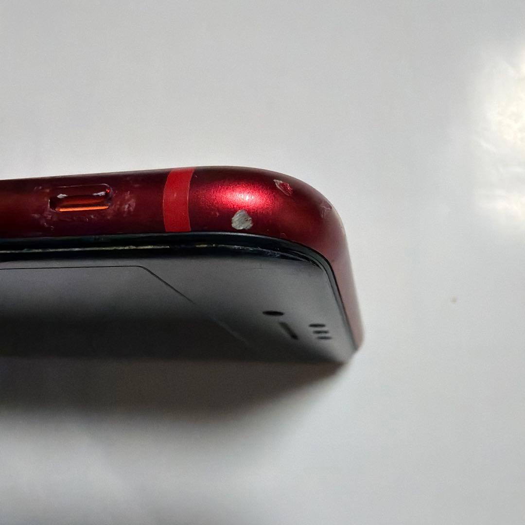 Apple iPhone SE (第2世代) 赤