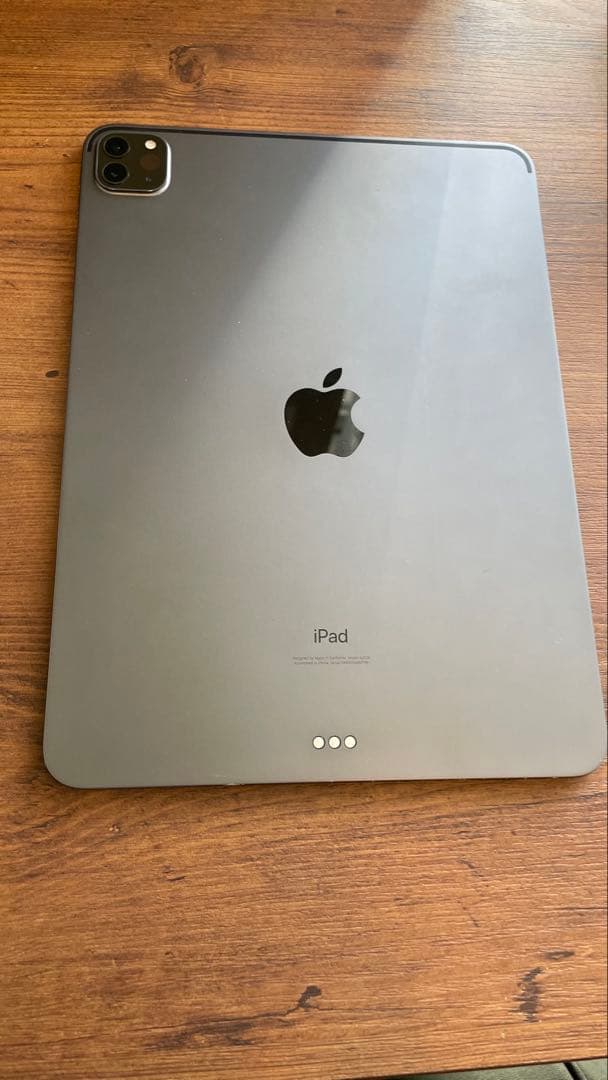 【バッテリー十分】Apple iPad Pro 11インチ 第二世代
