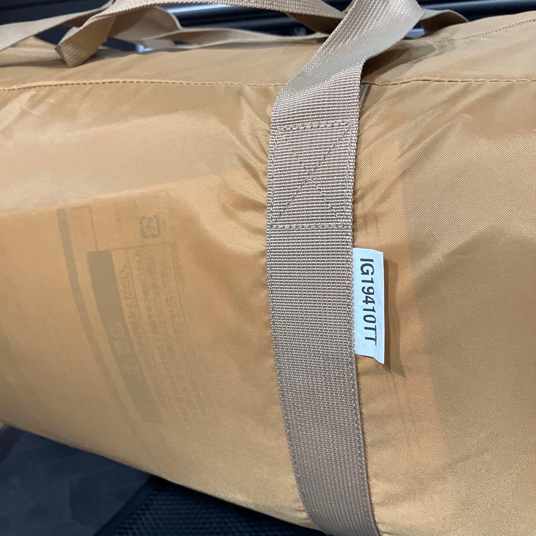 未使用　イグニオ 2ルーム型テント キャンプ ドームテント 4人用