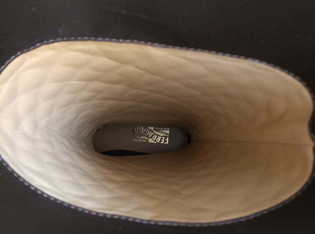 【フェラガモ】レインブーツ